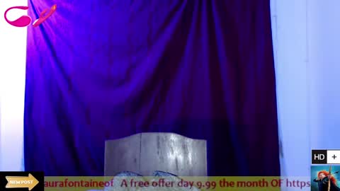 weedcam Curly Laura OF    online show from 01/23/25, 11:15