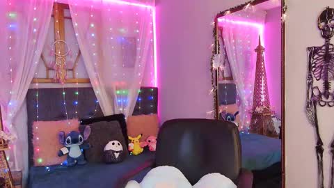 Kate  online show from 01/24/25, 12:41