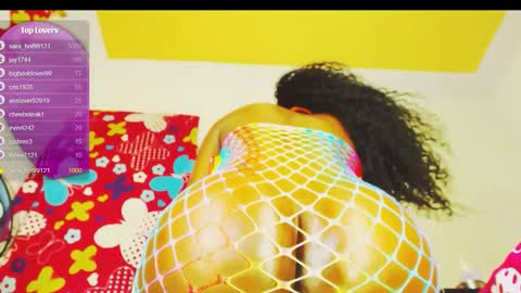 Snapshot of laura_sexo11 chatting on 09/11/25, 10:37 laura_sexo11 online show from 09/11/25, 10:37