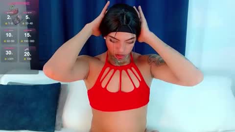 Snapshot of laura_sweet7 chatting on 11/20/25, 07:30 Laura online show from 11/20/25, 07:30