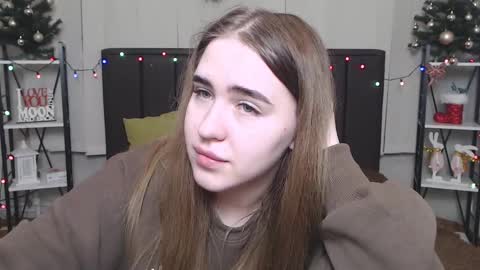 Snapshot of laurahlot chatting on 01/06/25, 03:31 LauraHlot online show from 01/06/25, 03:31