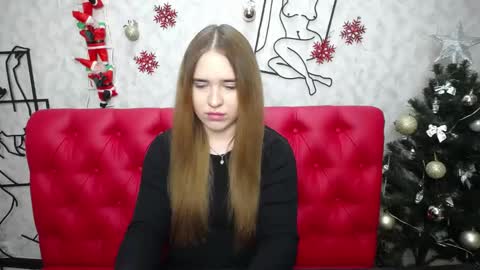 Snapshot of laurahlot chatting on 01/11/25, 07:05 LauraHlot online show from 01/11/25, 07:05