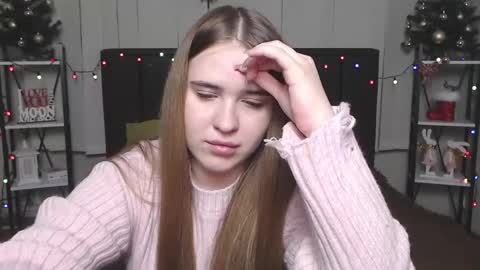 Snapshot of laurahlot chatting on 01/15/25, 01:56 LauraHlot online show from 01/15/25, 01:56