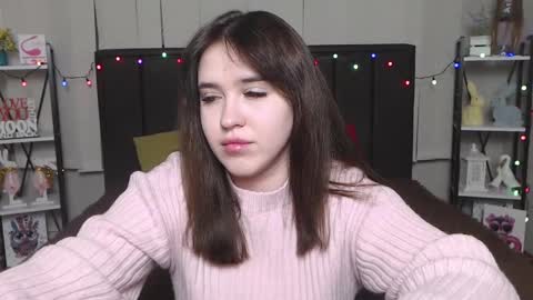 Snapshot of laurahlot chatting on 02/06/25, 09:17 LauraHlot online show from 02/06/25, 09:17