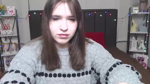 Snapshot of laurahlot chatting on 02/09/25, 06:05 LauraHlot online show from 02/09/25, 06:05