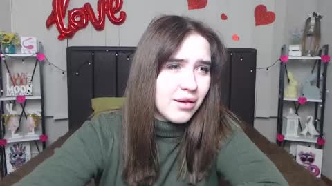 Snapshot of laurahlot chatting on 02/21/25, 04:07 LauraHlot online show from 02/21/25, 04:07