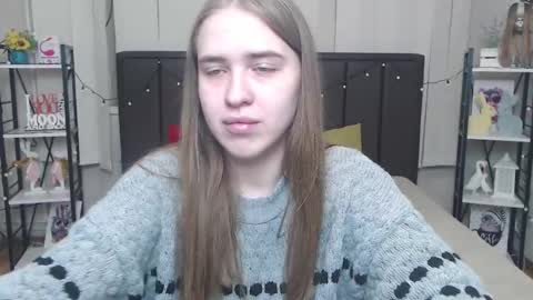 Snapshot of laurahlot chatting on 09/21/25, 05:53 LauraHlot online show from 09/21/25, 05:53