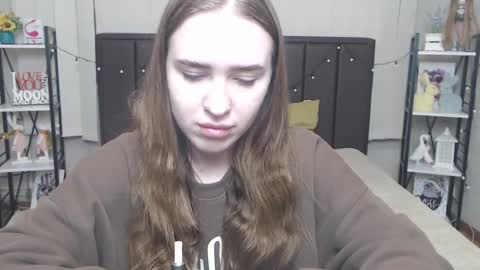 Snapshot of laurahlot chatting on 10/01/25, 05:30 LauraHlot online show from 10/01/25, 05:30