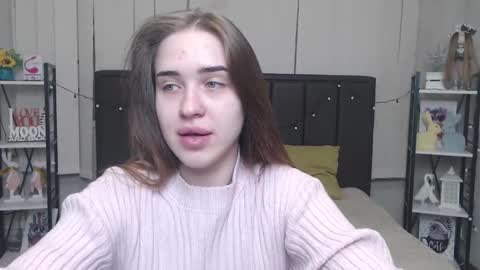 Snapshot of laurahlot chatting on 10/02/25, 05:20 LauraHlot online show from 10/02/25, 05:20