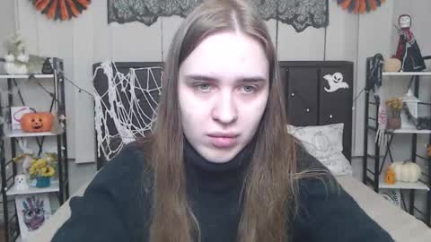 Snapshot of laurahlot chatting on 11/09/25, 06:39 LauraHlot online show from 11/09/25, 06:39