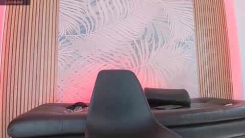 Snapshot of laurarossi_nova chatting on 02/13/25, 03:03 Laura online show from 02/13/25, 03:03