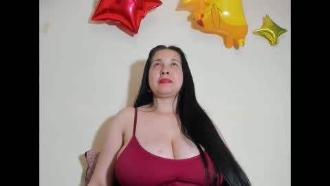 laureen777 online show from 02/15/25, 11:03