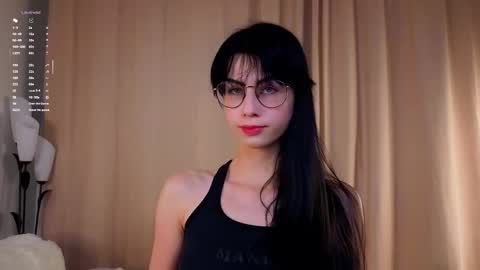 Arline online show from 10/11/25, 11:42