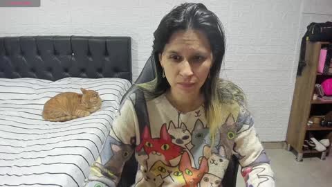 Snapshot of lauren_ashlee chatting on 01/17/25, 02:28 Lauren Independent model online show from 01/17/25, 02:28