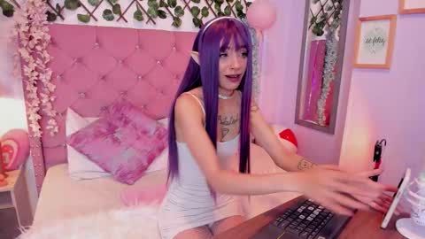 Lauren evans9 online show from 11/14/25, 03:38