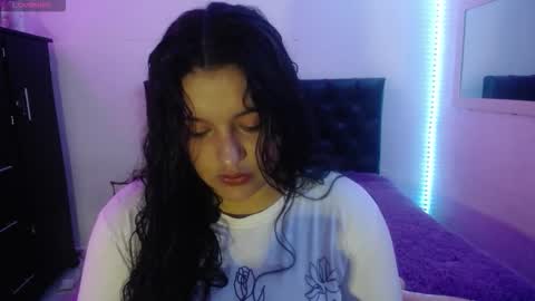 laurenkenner28_ online show from 10/06/25, 07:00