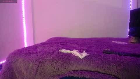 laurenkenner28_ online show from 10/14/25, 06:42