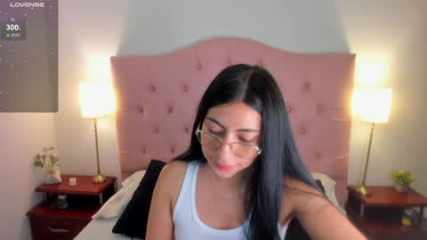 Snapshot of laurenn_smitth chatting on 12/11/24, 12:34 laurenn_smitth online show from 12/11/24, 12:34