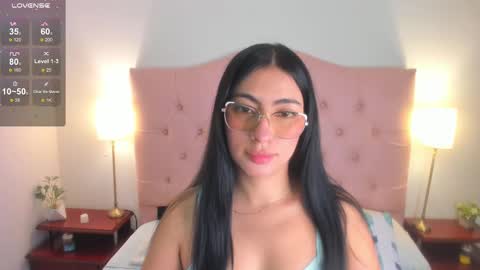 Snapshot of laurenn_smitth chatting on 02/11/25, 12:27 laurenn_smitth online show from 02/11/25, 12:27