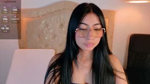 laurenn_smitth online show from 10/20/25, 02:17