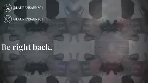 Lauren Saenz online show from 01/20/25, 12:07