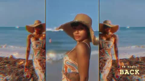 Lauren Saenz online show from 02/25/25, 12:03