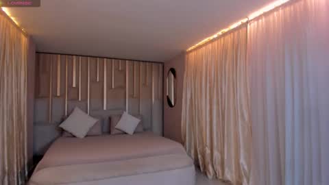 Lau  online show from 11/19/25, 03:28