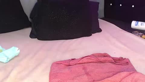 tania online show from 12/22/24, 10:36