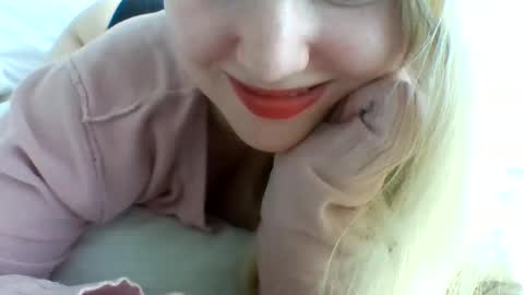 Snapshot of layannalea chatting on 12/02/24, 10:34 layannalea online show from 12/02/24, 10:34