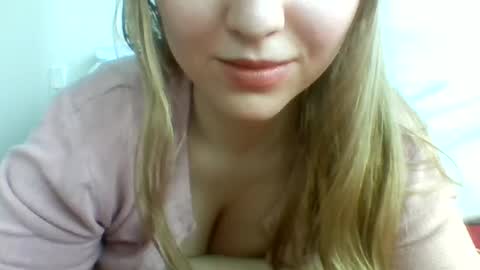 Snapshot of layannalea chatting on 02/03/25, 09:50 layannalea online show from 02/03/25, 09:50