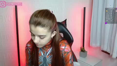 Snapshot of layla_castilloo chatting on 12/20/24, 02:16 Layla online show from 12/20/24, 02:16