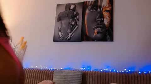 Snapshot of laylacruz chatting on 11/05/25, 06:46 laylacruz online show from 11/05/25, 06:46