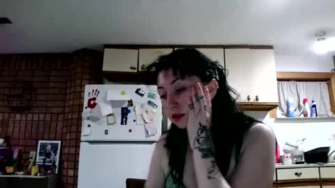 Layla Kills online show from 10/25/25, 07:05