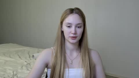 LaylaPretty001 online show from 01/20/25, 07:15