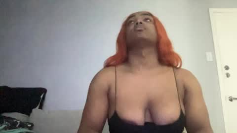 Snapshot of laylasimone97 chatting on 12/18/24, 11:30 Sexy SImone online show from 12/18/24, 11:30