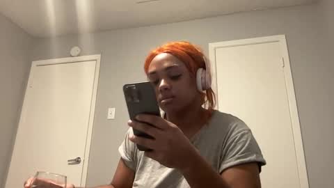 Snapshot of laylasimone97 chatting on 02/26/25, 05:20 Sexy SImone online show from 02/26/25, 05:20