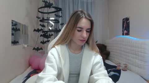 Snapshot of laymablast chatting on 11/01/25, 06:59 laymablast online show from 11/01/25, 06:59