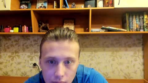 Snapshot of lazaret1k chatting on 01/24/25, 08:55 Vladi online show from 01/24/25, 08:55