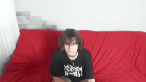 Snapshot of lazydarkknight chatting on 11/04/25, 07:51 Alex online show from 11/04/25, 07:51