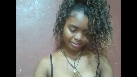 Snapshot of lea96546 chatting on 09/16/25, 05:08 lea96546 online show from 09/16/25, 05:08