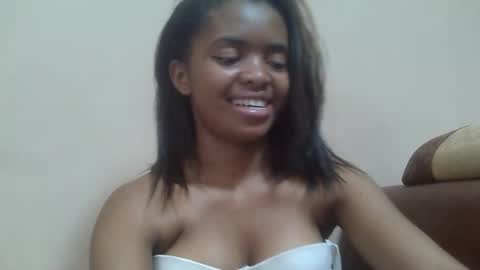 Snapshot of lea96546 chatting on 10/13/25, 04:34 lea96546 online show from 10/13/25, 04:34