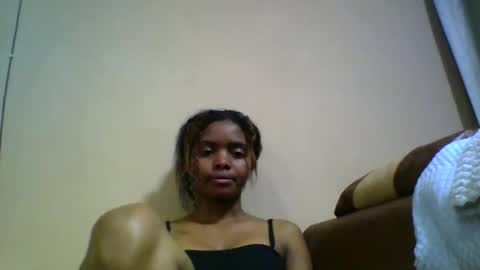 Snapshot of lea96546 chatting on 11/02/25, 06:54 lea96546 online show from 11/02/25, 06:54