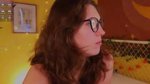 Lea online show from 10/30/25, 04:52