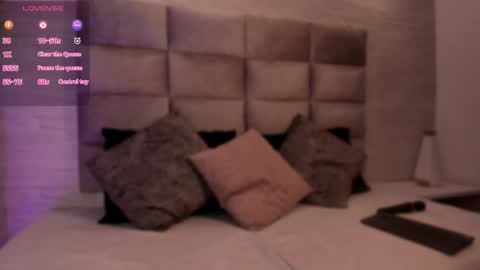 lea_walkerr online show from 10/25/25, 07:52