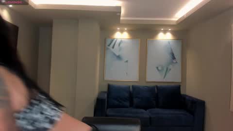 Snapshot of leahnovac chatting on 09/12/25, 11:10 leahnovac online show from 09/12/25, 11:10