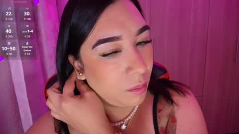 Snapshot of leahtemptation chatting on 11/07/25, 09:53 leah online show from 11/07/25, 09:53