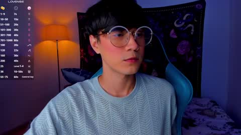 Snapshot of leaneseb chatting on 12/02/24, 03:37 leaneseb online show from 12/02/24, 03:37