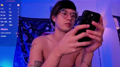 Snapshot of leaneseb chatting on 03/11/25, 05:35 leaneseb online show from 03/11/25, 05:35