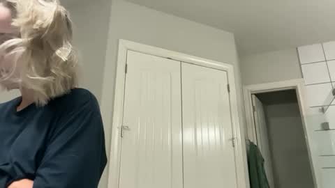 leanneluxecouple online show from 10/20/25, 10:38