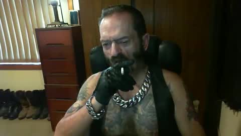 leathergreaser online show from 03/04/25, 11:00
